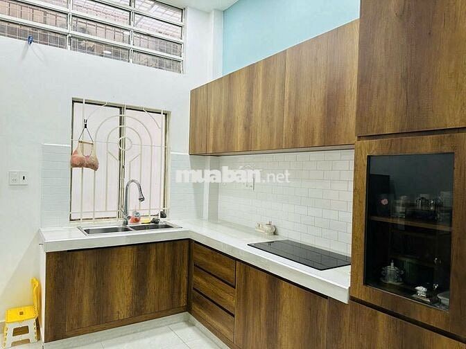 Giảm 2 tỷ, Bán nhà MT khu Tên Lửa, 4x20 Trệt 2 Lầu cứng, Giá 10.8 tỷ