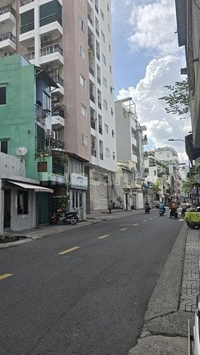 Bán nhà hxh đỗ cửa Hồ Hảo Hớn - 28m2 0 1 trệt 1 lầu - giá 3,7 tỷ