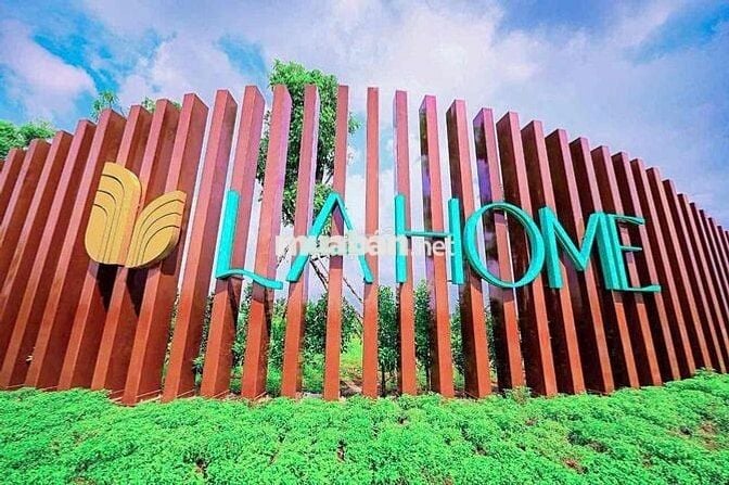 NHÀ PHỐ VƯỜN LIỀN KỀ 1 TRỆT 3 LẦU GIÁ CHỈ 3,699,000,000