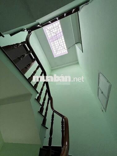 Cho thuê nhà 2 lầu hẻm Huỳnh Tân Phát  thông qua phú mỹ hưng Quận 7