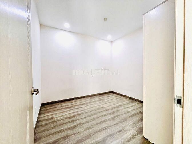 Căn hộ 2PN 1WC 62m2 Cc Viva Riverside mặt tiền Võ Văn Kiệt Q6, Block A