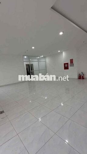 Cho Thuê Mặt Bằng Ngay Phú Mỹ Hưng Quận 7 Thích Hợp Cho Gym, Spa, VP