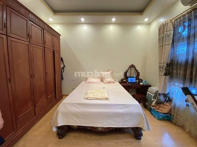 NHÀ PHÂN LÔ 2 MẶT NGÕ – OTO VÀO NHÀ – 76 M2 x 5 TẦNG – HOÀNG QUỐC VIỆT