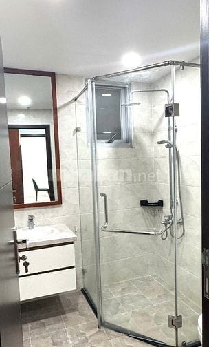 Cho thuê căn hộ lầu cao Scenic Valley, Phú Mỹ Hưng, 3PN - 2WC, nhà mới