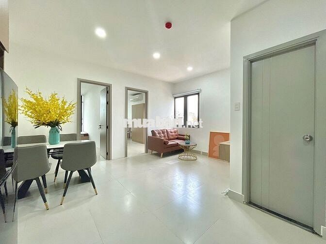 CĂN HỘ 2PN CỬA SỔ MÁY GIẶT RIÊNG_GẦN SÂN BAY_GIÁP Q1 Q3 BÌNH THẠNH