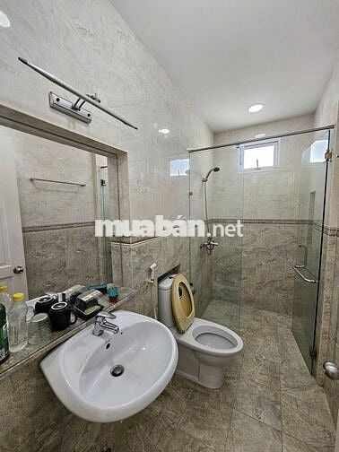 Bán nhà Nguyễn Văn Đậu, Sát mặt tiền đường, 52m2, 4 TẦNG BTCT, 4PN