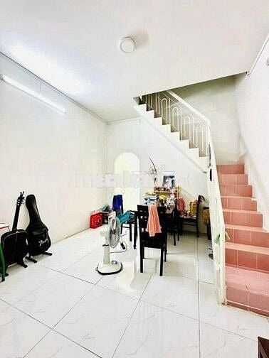 Bán nhà góc không lộ giới HXH Lê Quang Định 5 tầng - 4PN5WC. Gía 7tỷ8