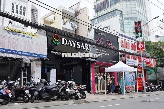 MẶT TIỀN NGUYỄN THỊ THẬP, Q7 – DT 6x28m – TRỆT 4 LẦU – NGAY LOTTE MART