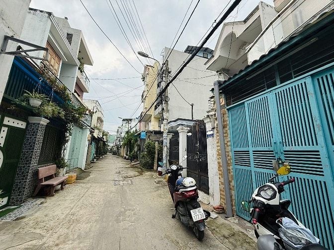 Nhà 2 Tầng, 100M2, Sổ Nở Hậu 6,2M - Cho Thuê 20Triệu/Tháng - Hẻm OTO