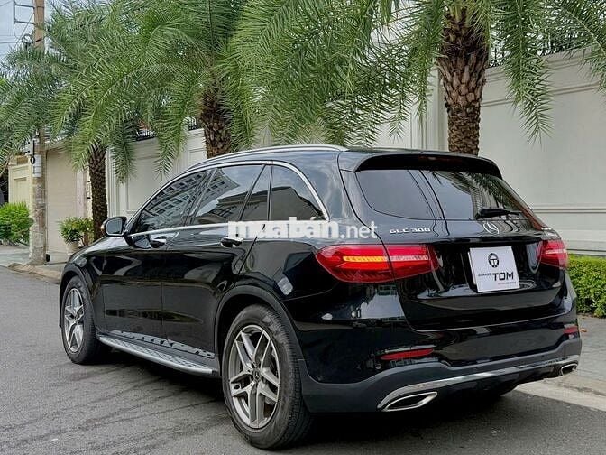 Mercedes Benz GLC 2018 300 4Matic - 70513 km