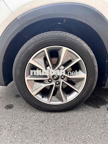 Tucson 2018 bản máy dầu rất hiếm, siêu đẹp