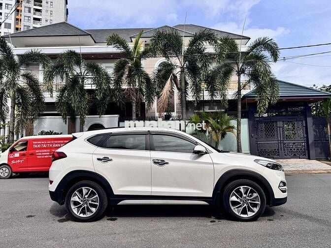 Hyundai Tucson 2.0 Full - 2018 máy dầu