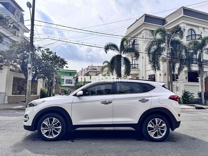 Hyundai Tucson 2.0 Full - 2018 máy dầu