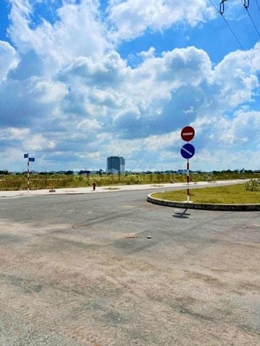 ĐẤT NỀN DỰ ÁN MỚI ĐH QUỐC GIA 245, NHẬN KÝ GỬI, BÁN NHANH BĐS Q9