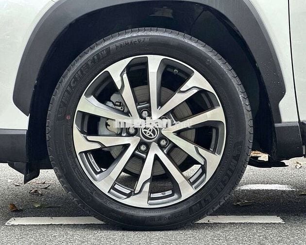 Toyota corolla cross 1.8V