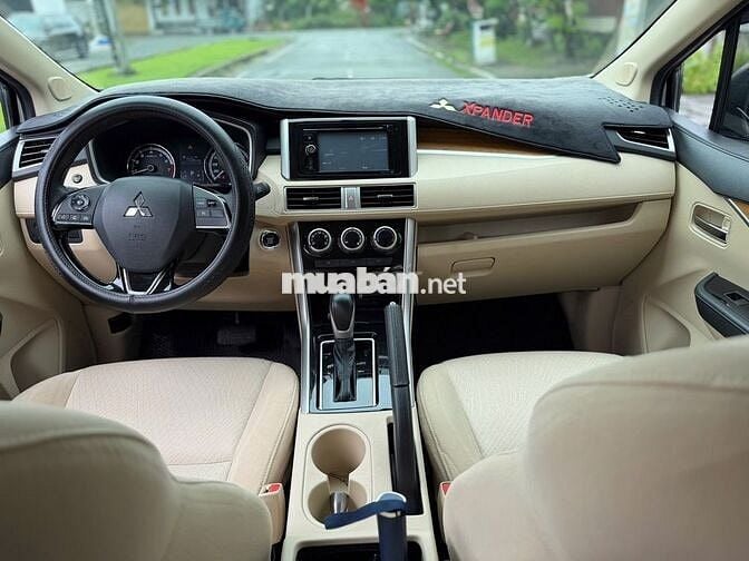 Xpander 2019 AT - lướt 26000 ghế nỉ zin mới tinh