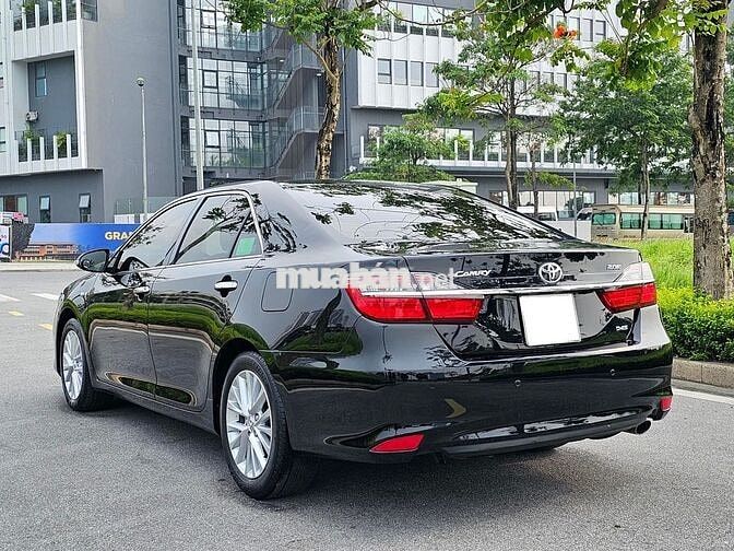 Toyota Camry 2019 bản 2.0E - 75,000 km siêu cọp.