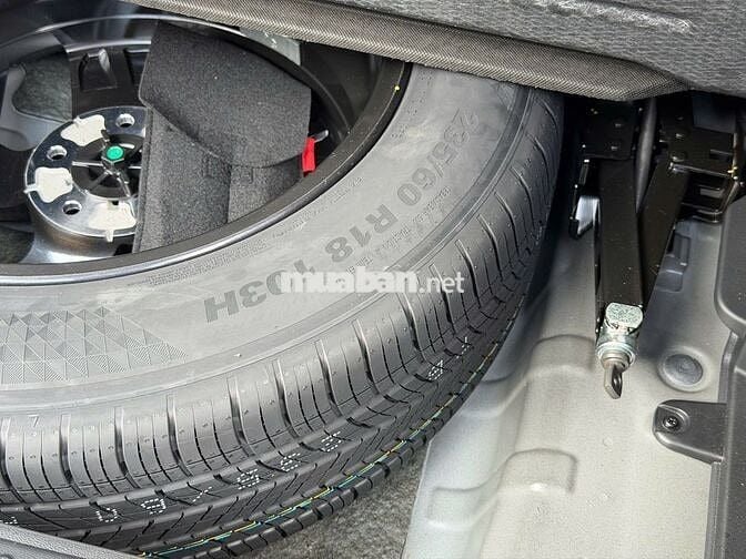 Hyundai Tucson 2025  - 4000 km zin cứng