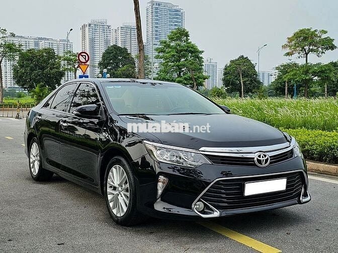 Toyota Camry 2019 bản 2.0E - 75,000 km siêu cọp.