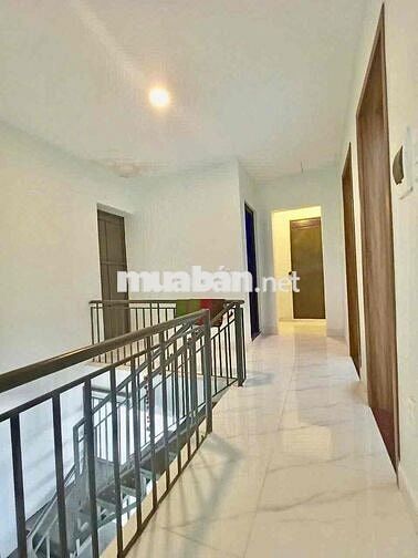 Cho thuê nhà sân vườn (350m2), 6PN, phường Trung Dũng (cũ).