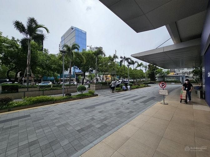 Cần bán văn phòng smart office The Prince Novaland 