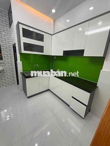 NHÀ HOÀ BÌNH QUẬN TÂN PHÚ GẦN TÔ HIỆU , CHỈ 2.x TỶ