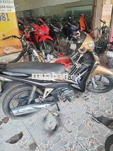 Honda Wave RSX 110 Vàng đồng, Đen