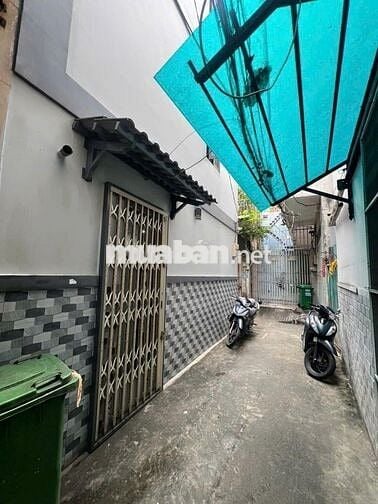 MINI HOUSE CĂN GÓC SAU LƯNG CHUNG CƯ HÀ ĐÔ NHỈNH 5 TỶ