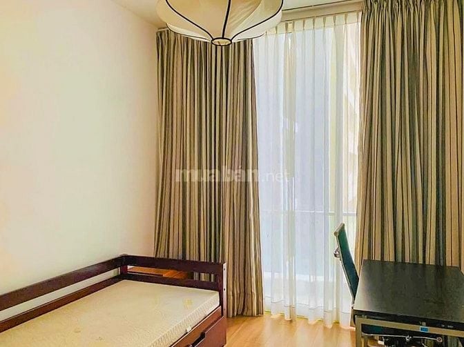 Bán Căn hộ tại The Estella An Phú tầng thấp gồm 3 phòng ngủ 148m2