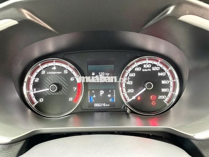 Mitsubishi Xpander 2021 bản 1.5 AT - 66,000 km.