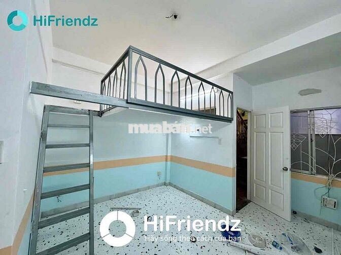 duplex đối diện etown 2 cộng hoà giá 4tr3 chốt lẹ