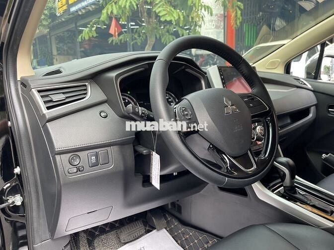 Mitsubishi Xpander 2021 bản 1.5 AT - 66,000 km.
