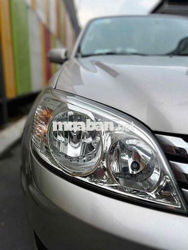 Ford Escape 2009 XLT 2.3L 4x2 AT - 30000 km