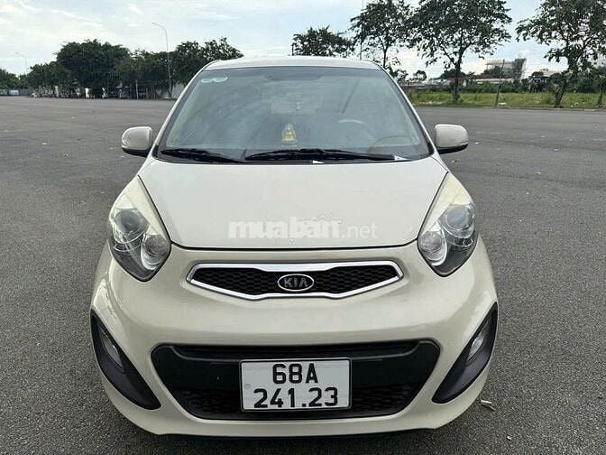 Cần bán xe gia đình đang sử dụng