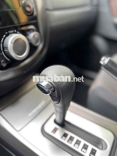 Ford Escape 2009 XLT 2.3L 4x2 AT - 30000 km