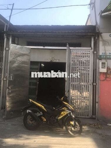 Cho thuê nhà bình long  hẻm xe tải