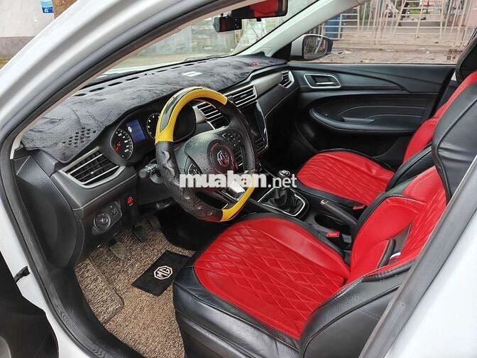 Bán xe MG5 chính chủ mua mới siêu lướt 16000km
