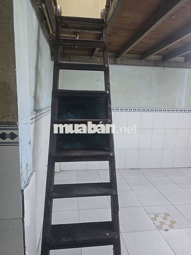 Cho thuê nhà 15m2 hẻm nhỏ Quận 4 cách quận 1 tầm 5 phút