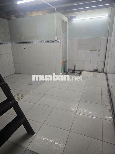 Cho thuê nhà 15m2 hẻm nhỏ Quận 4 cách quận 1 tầm 5 phút