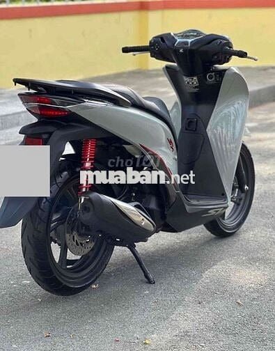 Bán SH160i ABS 2024  Đi 1900km ĐẸP mới ZIN 100%