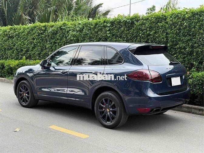 Porsche Cayenne 2011 bảo hành 1 năm