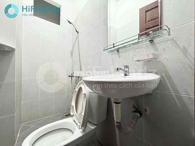 Studio Balcon 30m2 Full New Ngay Nhật Tảo ĐH Kinh Tế UEH Quận 10