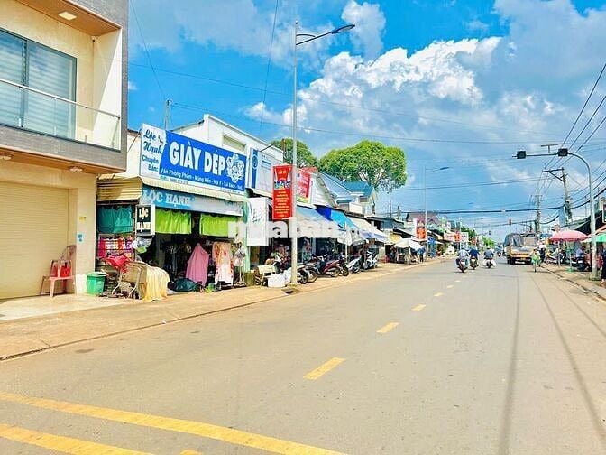 Cần bán 200m2 đất thổ cư ngay cạnh UBND Phường Bình Lộc - Đồng Nai