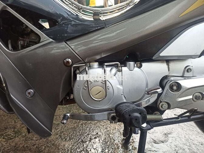 FU 1 2002 BSTP 9 NÚT 9 CHỦ BAO KÍ GIẤY XE ZIN ÊM.