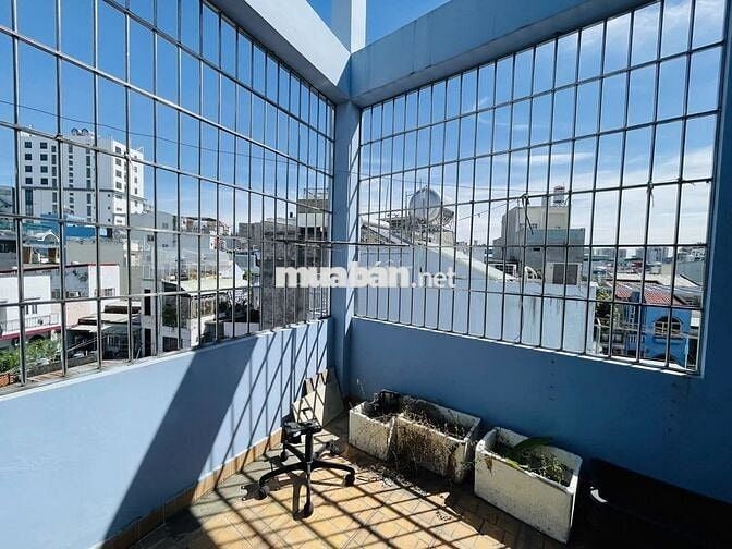 Nhà Bán đường Trường Chinh 560/4 1 trệt 3 lầu 60m2 ngang 5.4m