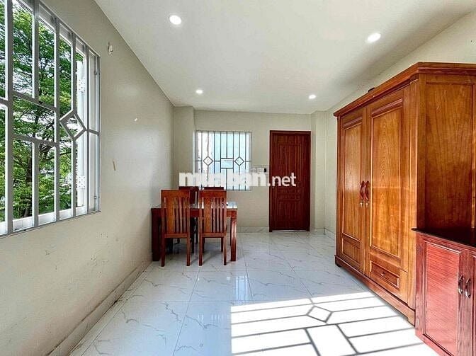 🏡CHO THUÊ CĂN HỘ DỊCH VỤ BANCOL LỚN, VIEW ĐẸP, THOÁNG NGAY VLU CS3