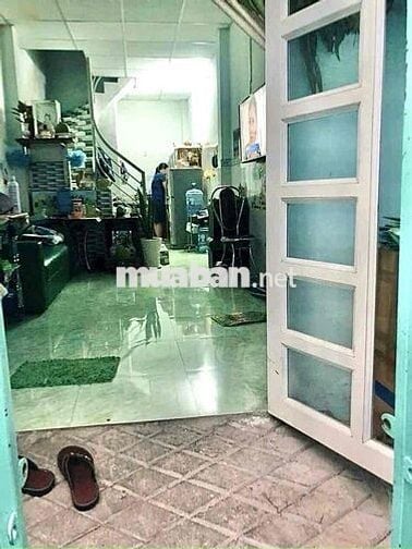 Bán nhà Tân Phú, 24m2- 2 tầng- - 2.77 tỷ- Sổ riêng hoàn công