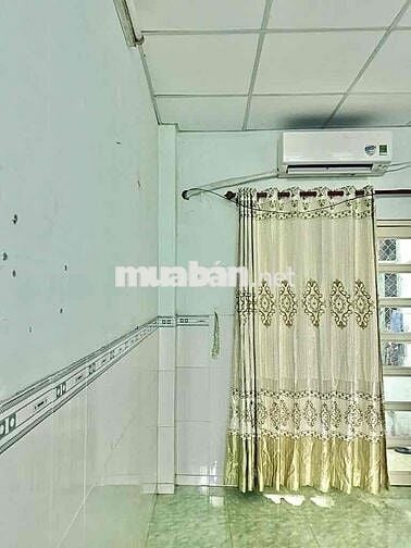 Bán nhà Tân Phú, 24m2- 2 tầng- - 2.77 tỷ- Sổ riêng hoàn công