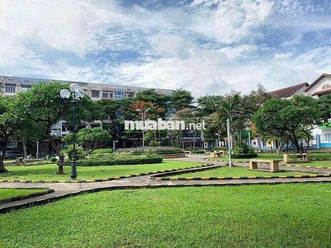 Bán nhà tầng trệt chung cư tây thạnh dt 120m2 3PN 2WC  giá 5 tỷ 100 tr