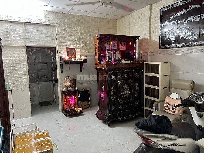 DO ĐI ĐỊNH CƯ NƯỚC NGOÀI NÊN CẦN RA ĐI CĂN HỘ CHUNG CƯ TẦNG TRỆT Q1